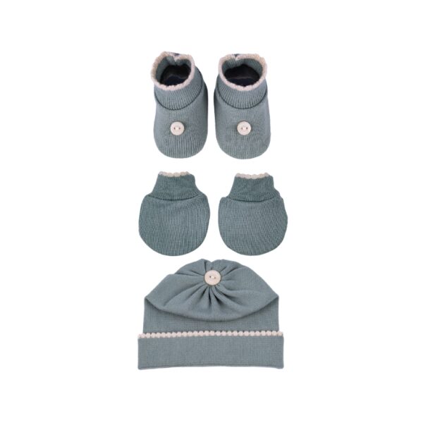KIT 3 PEÇAS DE BEBÊ BOTÃO - SAPATINHO,LUVA E TOUCA - Image 3